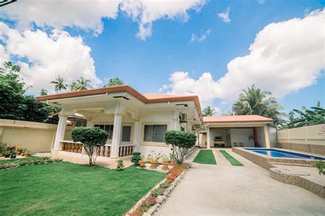 Zamboanga Holiday Rentals & Homes .